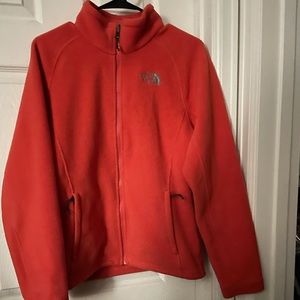 The North Face Isadora 
Women's Full Zip Fleece Jacket